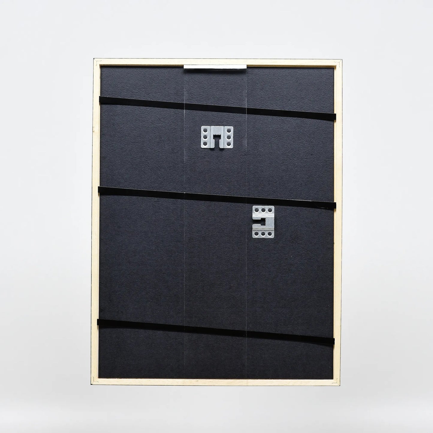[Schwarz] 20 – back