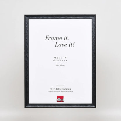[Schwarz] 2070 – frame
