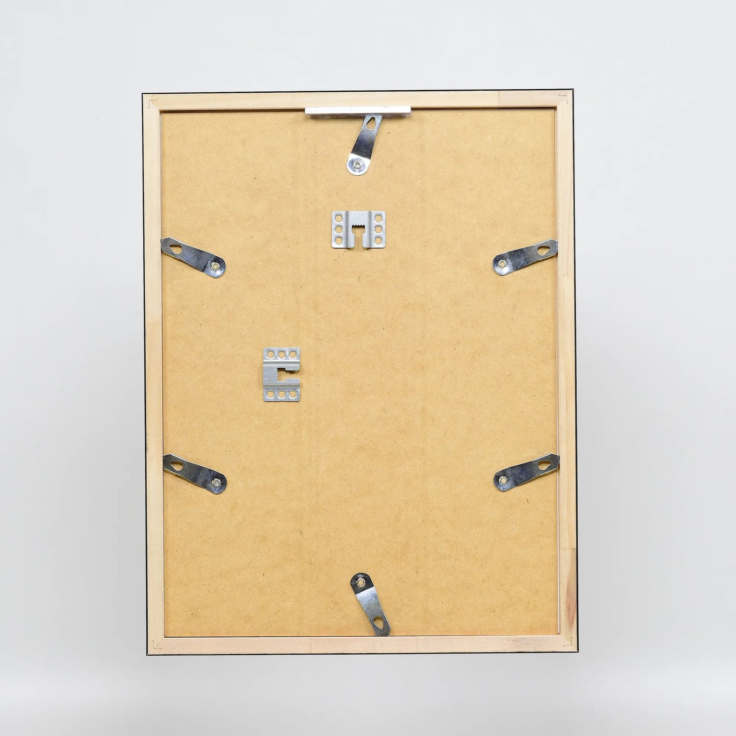 [Schwarz] 2070 – back