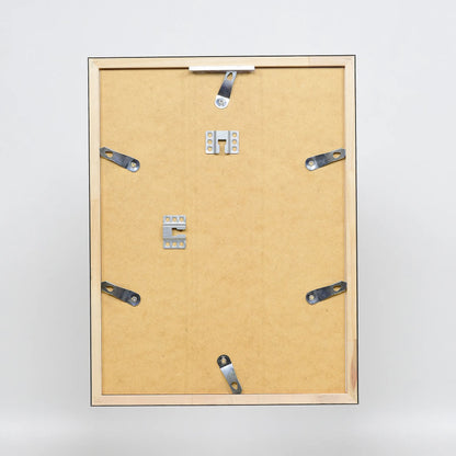[Schwarz] 2070 – back