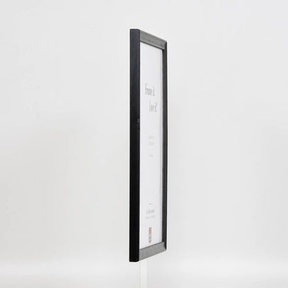 [Schwarz] 2070 – side