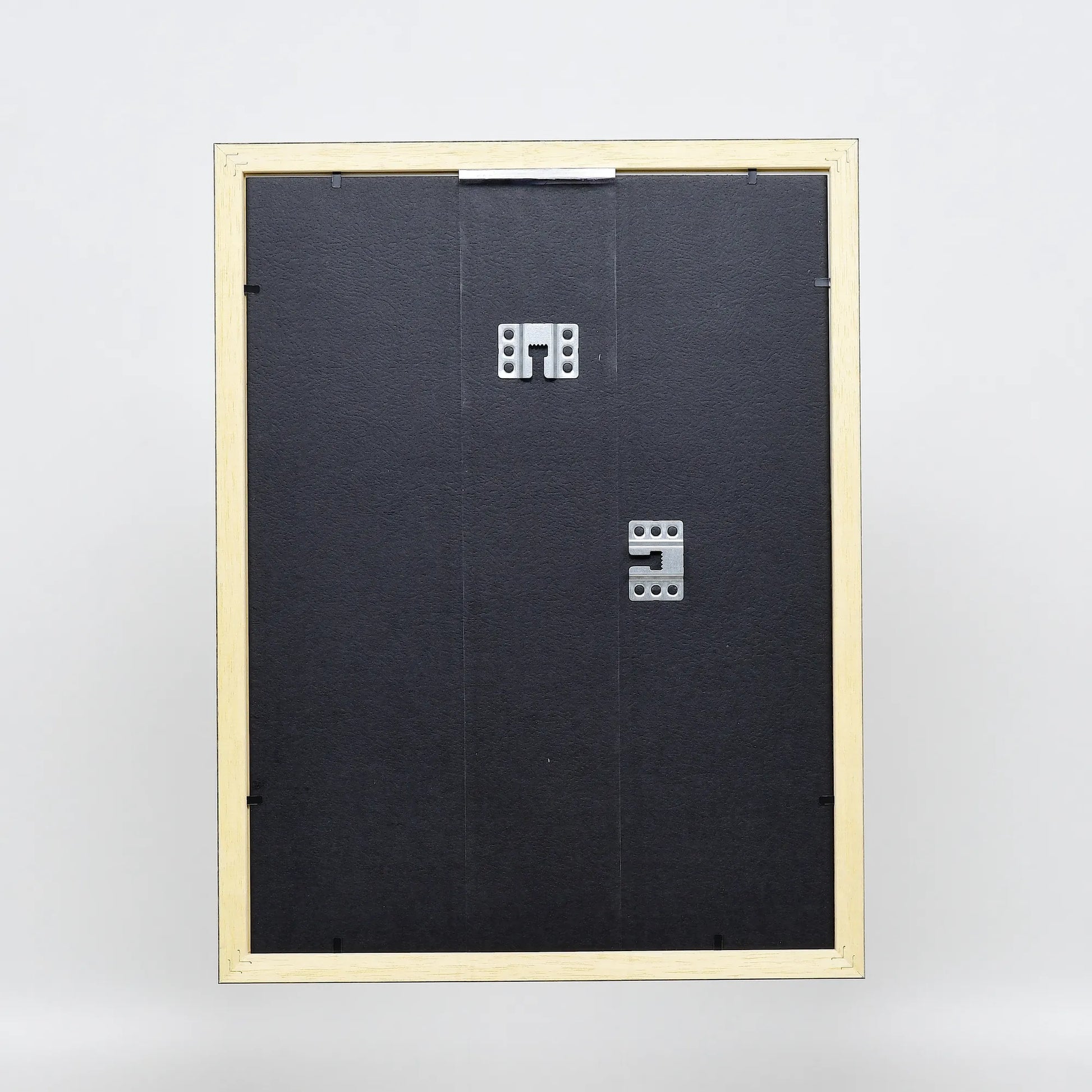 [Schwarz] 2210 – back