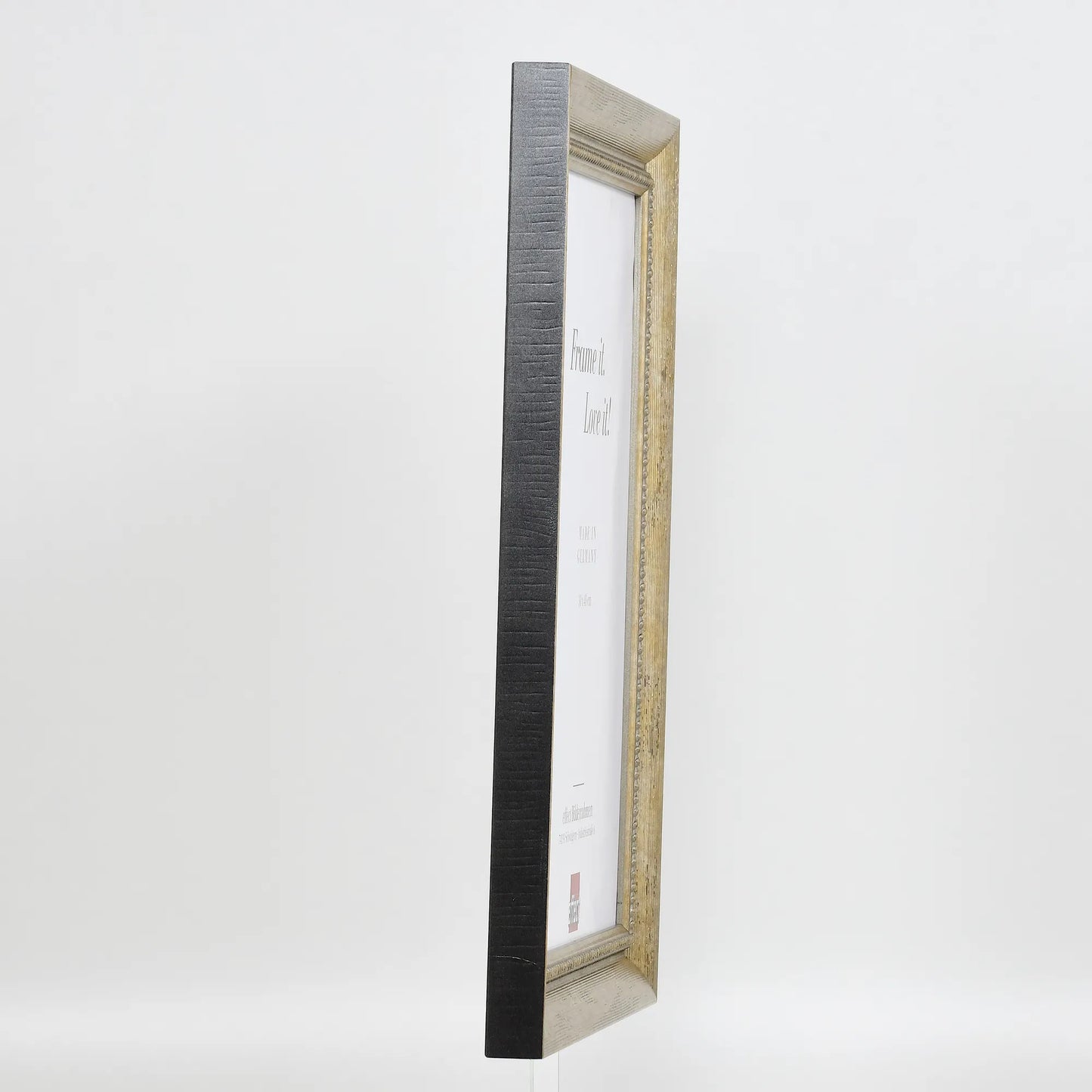 [Gold] 28 – side