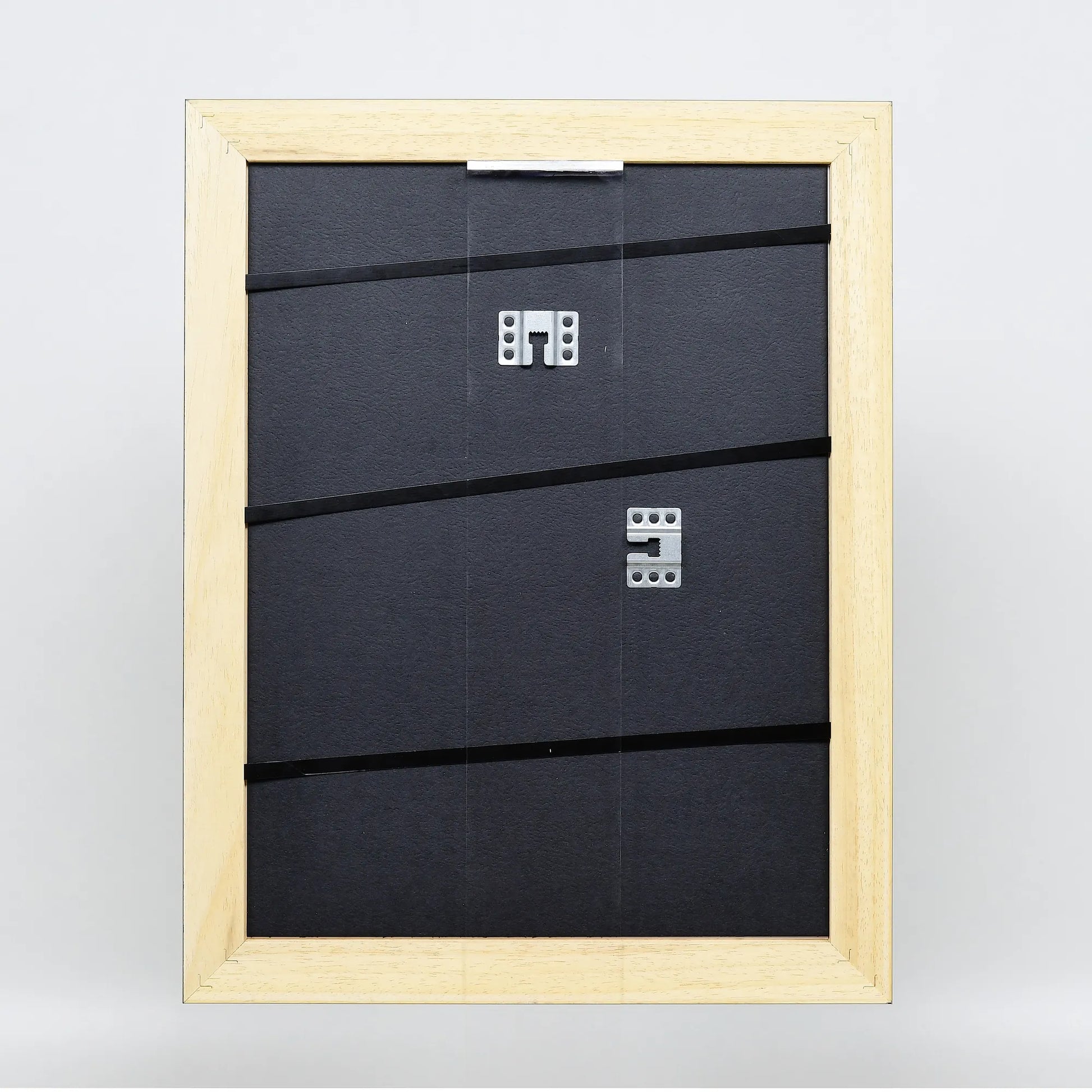 [Schwarz] 30 – back
