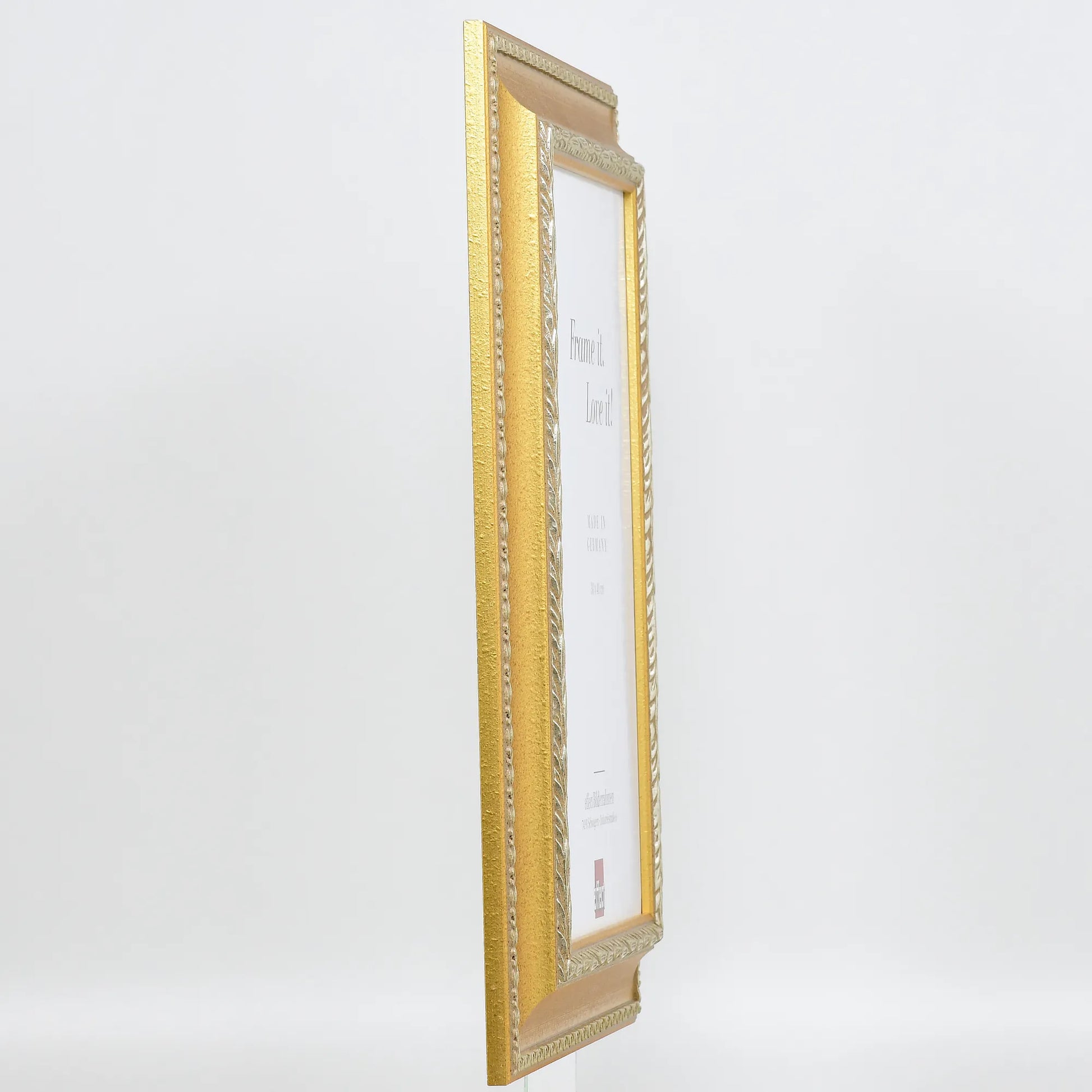 [Gold] 31 – side