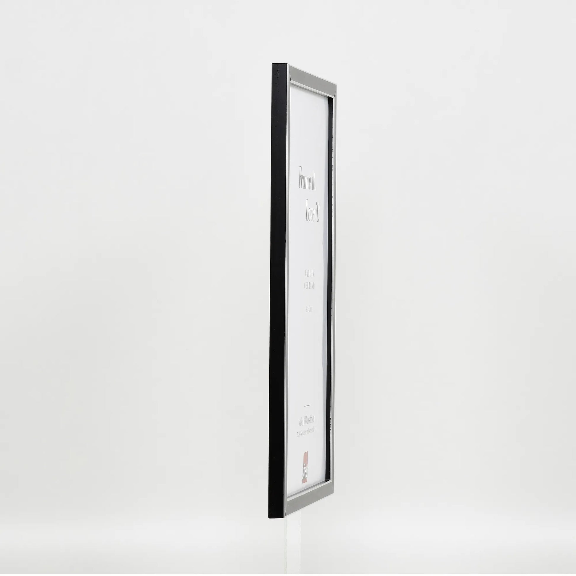 [Schwarz] 39 – side