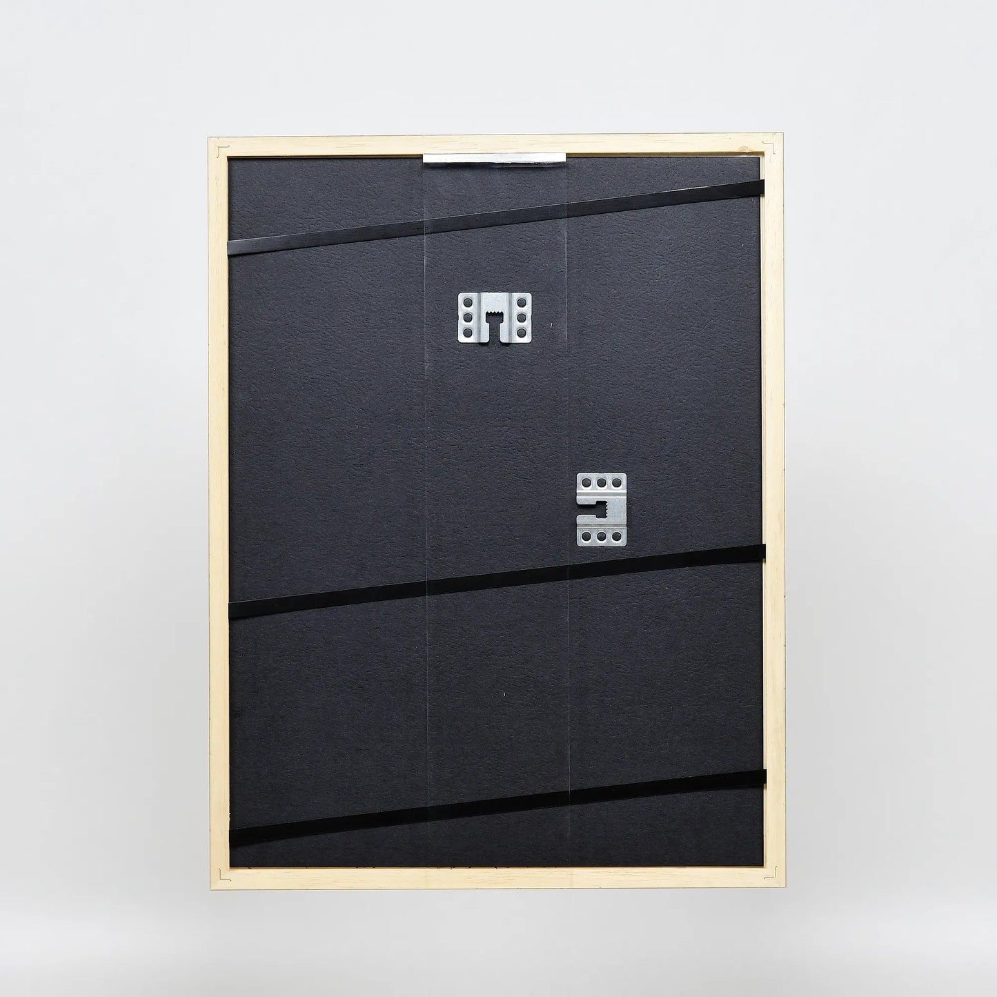 [Schwarz] 66 – back