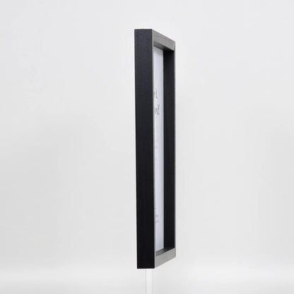 [Schwarz] 74 – side