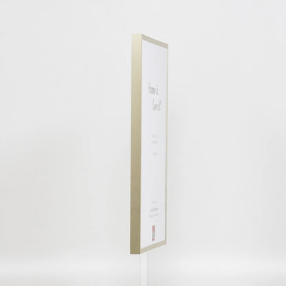 [Champagner] S2 – side
